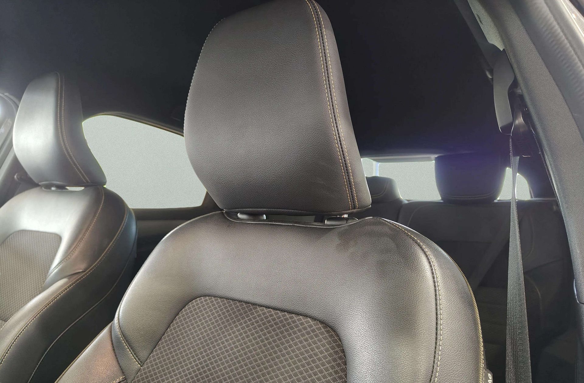 Renault Arkana Techno TCe 140 mild hybrid EDC - foto 7