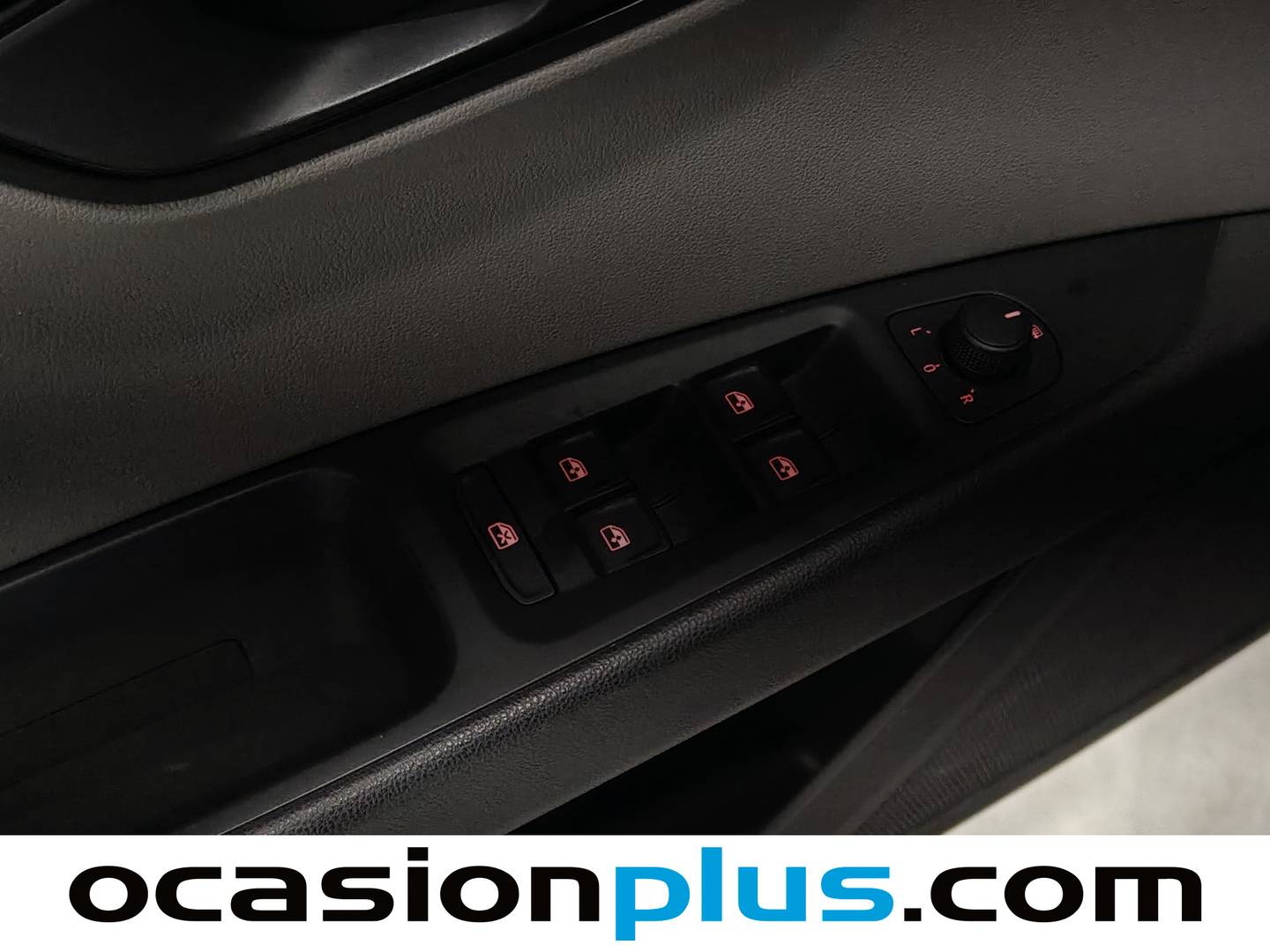 Foto Seat León SEAT León 1.6 TDI S&S Reference Edition (115 CV)