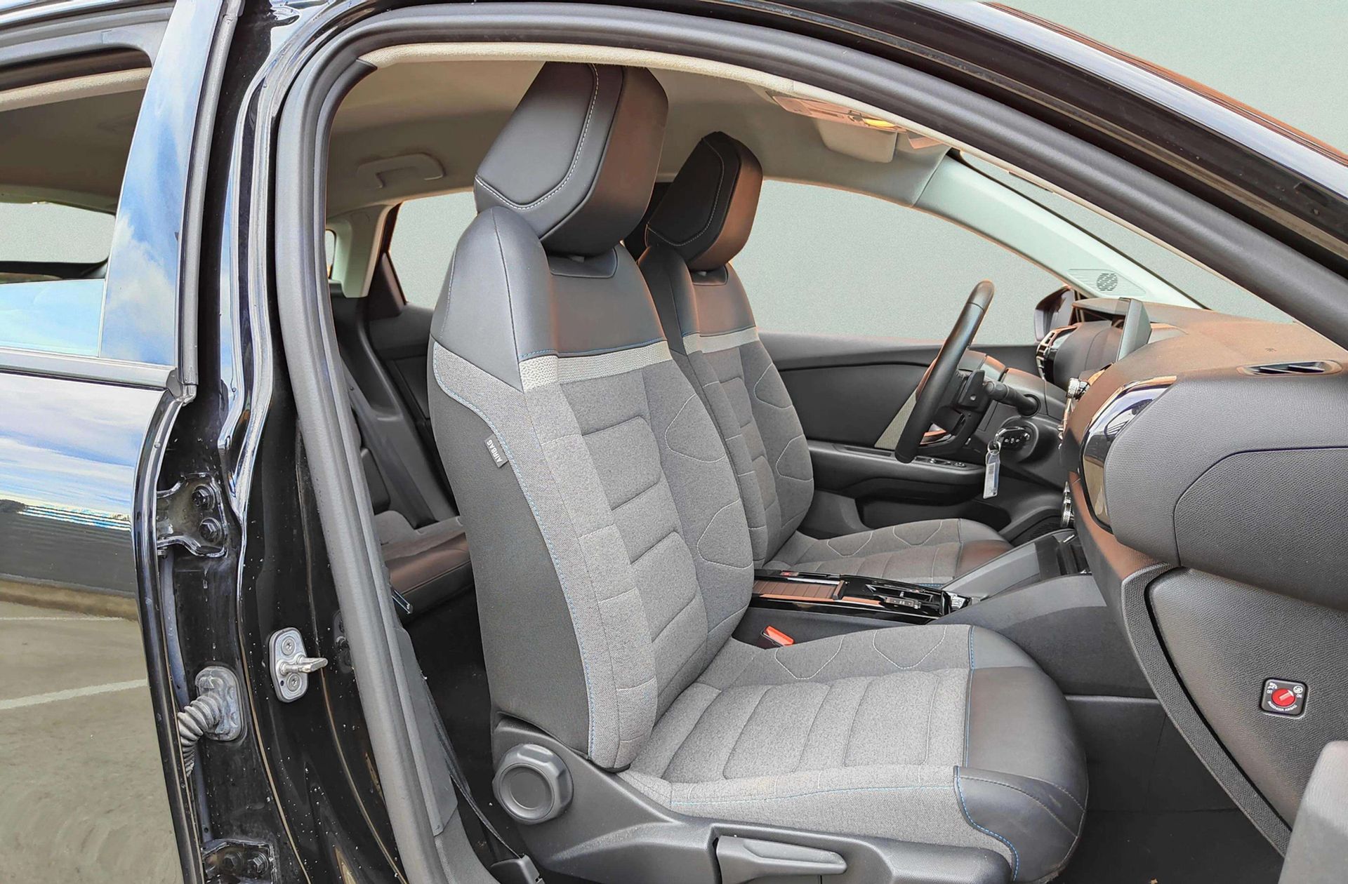 Citroën C4 PureTech 130 Plus EAT8 - foto 17