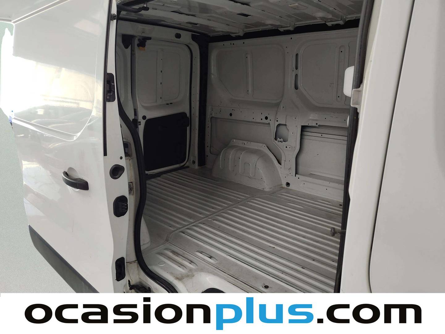 Fotos maletero Opel Vivaro Opel Vivaro Furgon 1.6 CDTI Expression L1 H1 2.9t (115 CV)