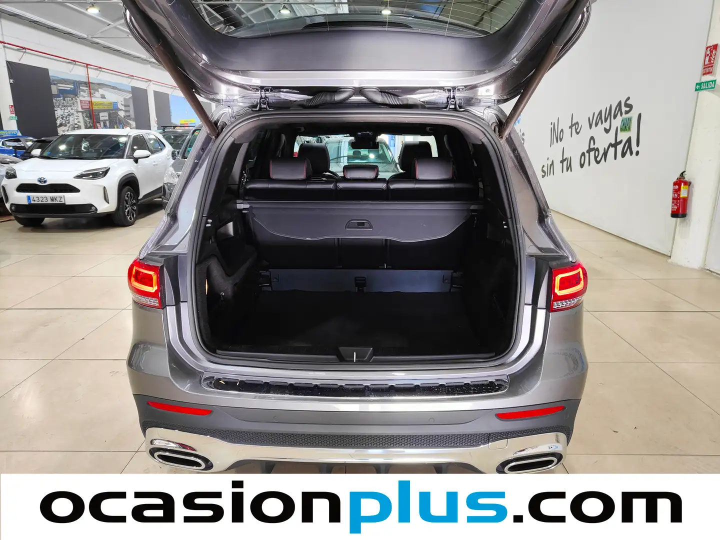 Foto Mercedes GLB Mercedes-Benz GLB 200 (163 CV) AMG Pack