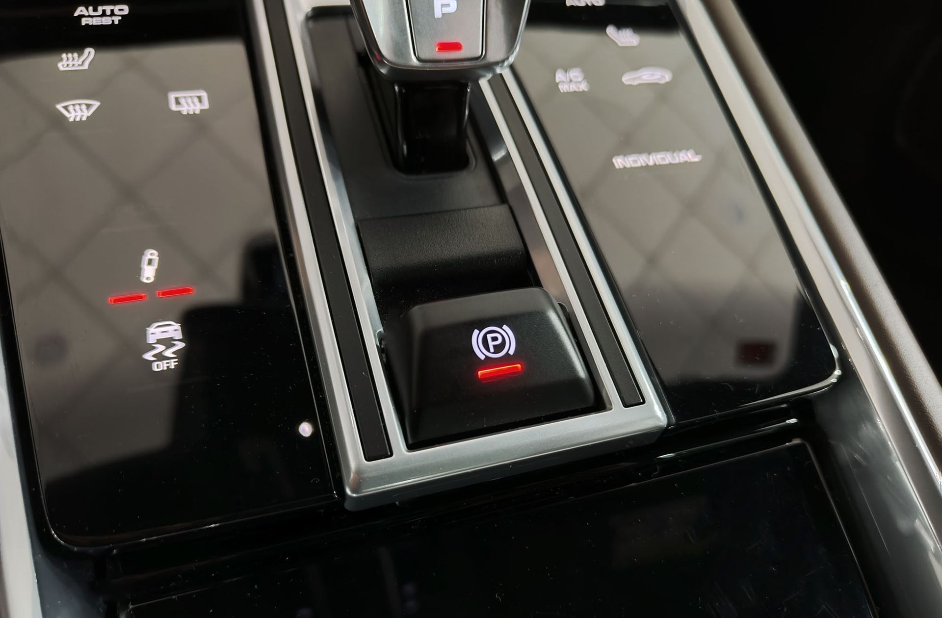 Porsche Panamera 4S E-Hybrid - foto 45