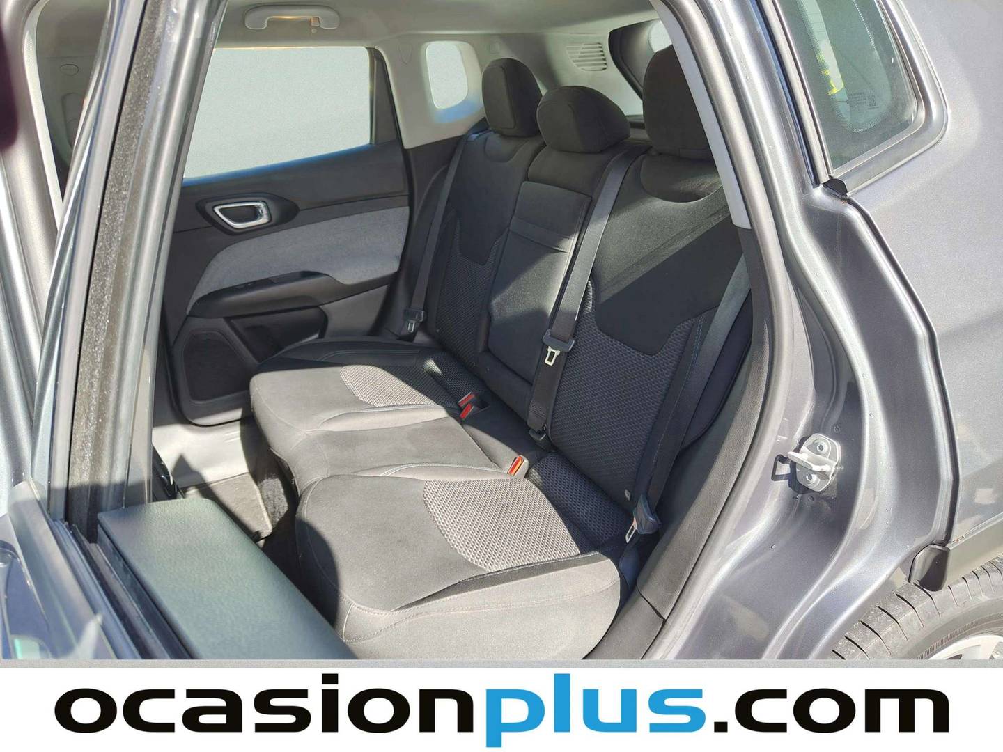 Foto Jeep Compass Jeep Compass 1.3 Gse T4 Longitude FWD MT (130 CV)