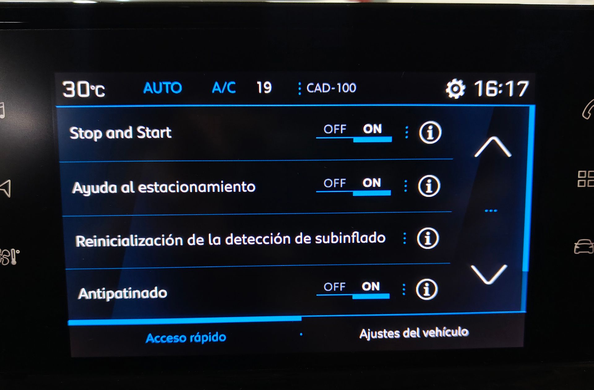 Peugeot 208 BlueHDi 100 Allure Pack - foto 11