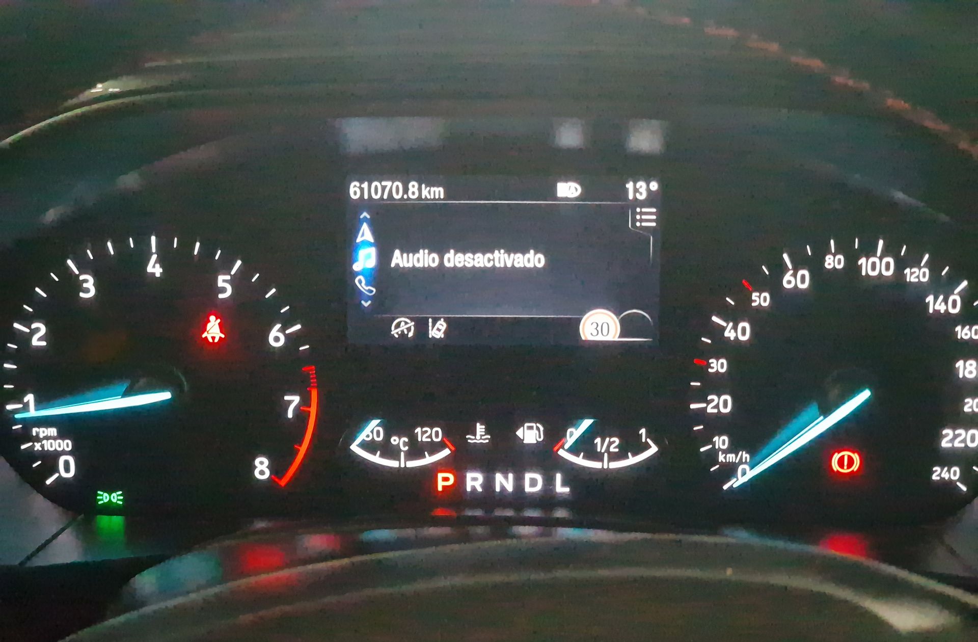 Ford Focus SportBreak 1.0 EcoBoost MHEV ST-Line - foto 29