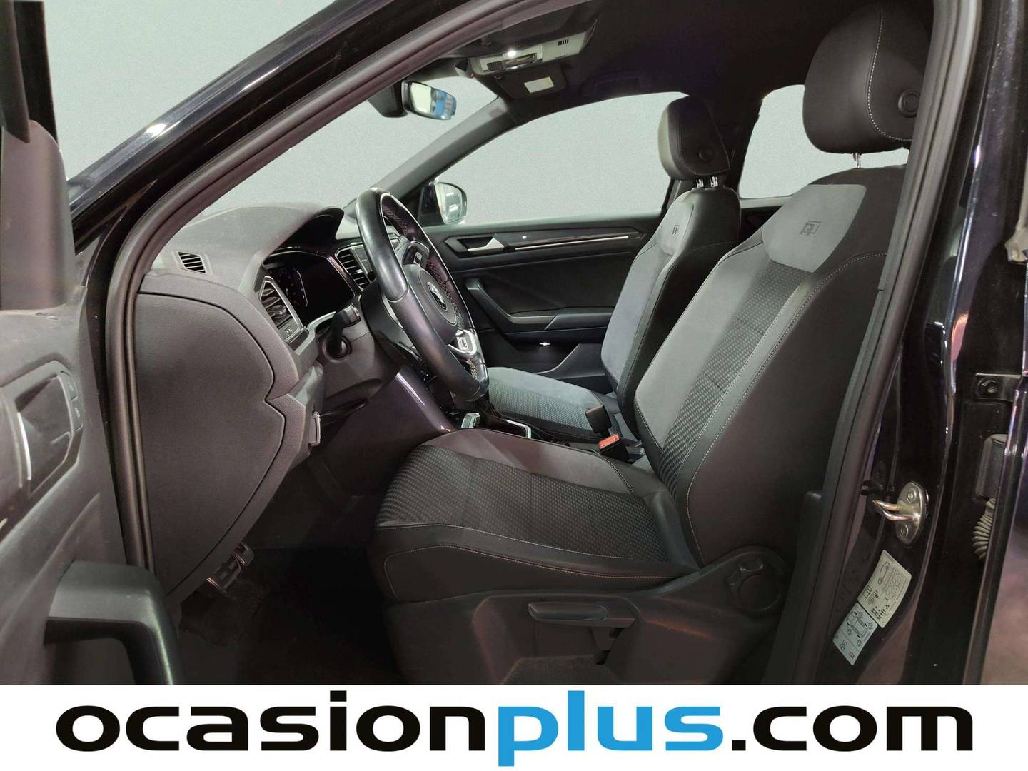 Foto asientos delanteros Volkswagen T-Roc Volkswagen T-Roc Sport 1.5 TSI (150 CV) DSG Pack R-Line