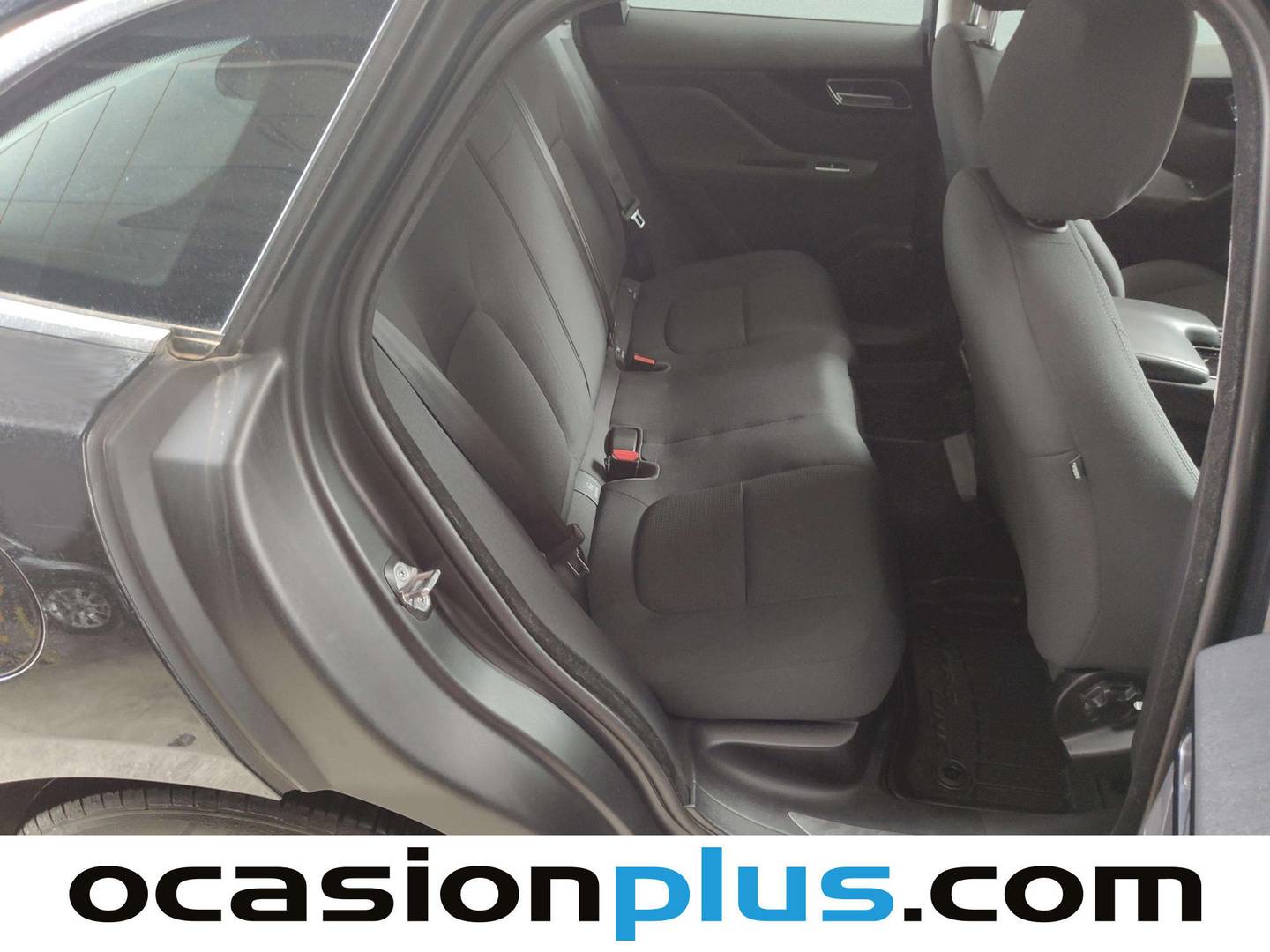 Jaguar F-Pace Jaguar F-PACE 2.0L i4D Pure AWD Auto (180 CV) al mejor precio