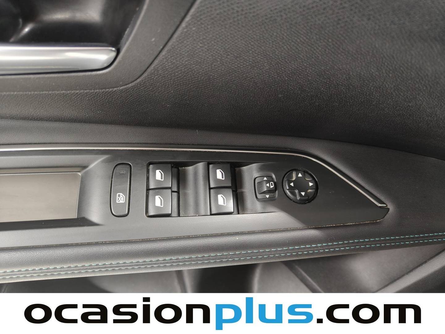 Foto Peugeot 3008 Hybrid Peugeot 3008 Hybrid 300 Allure Pack e-EAT8 (300 CV)