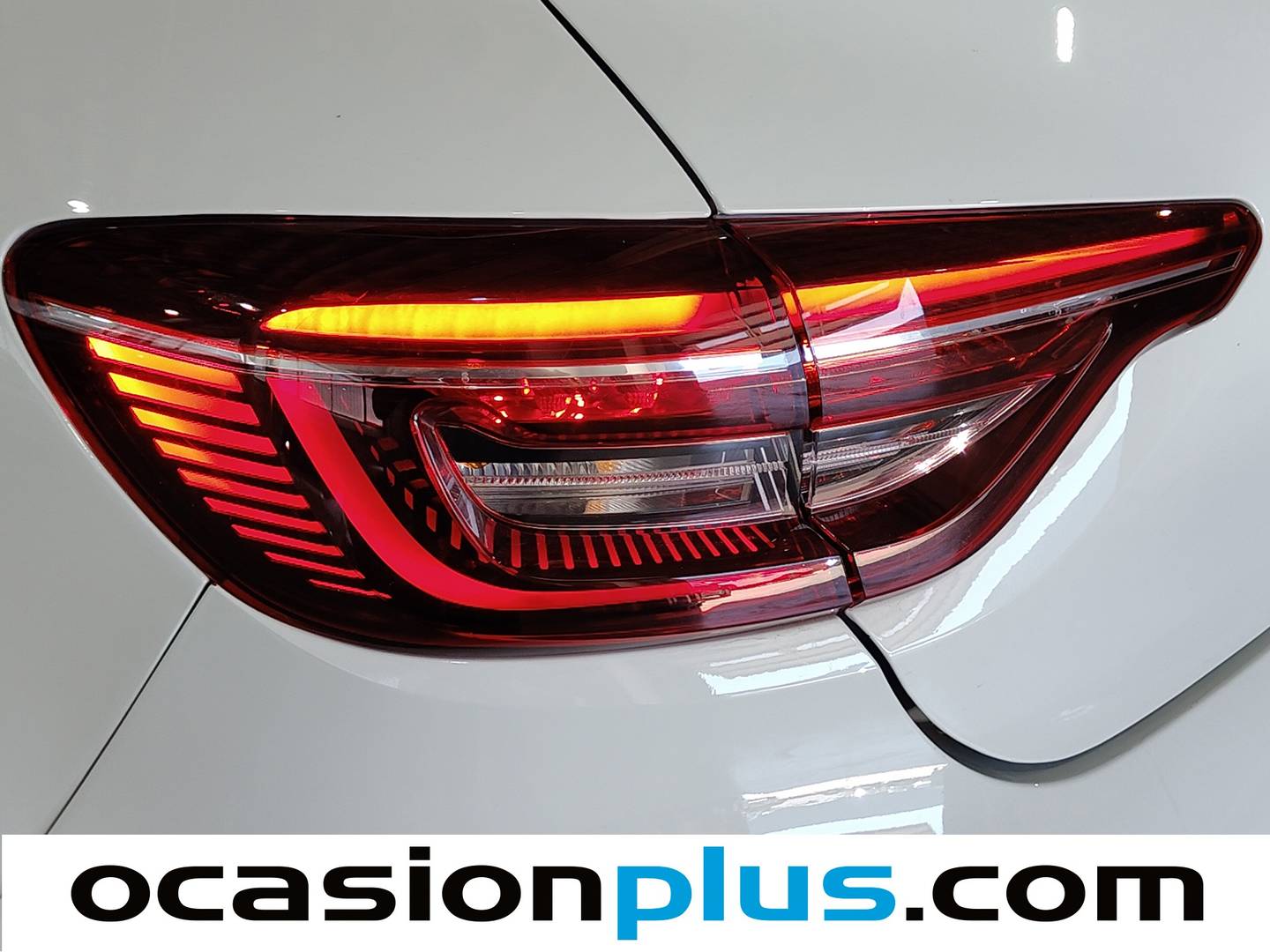 Paquetes del Renault Clio Renault Clio Engineered E-Tech híbrido (140 CV)