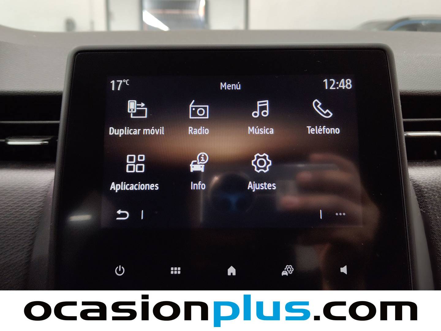 Extras y acabados del Renault Clio Renault Clio Intens Sce (72 CV)