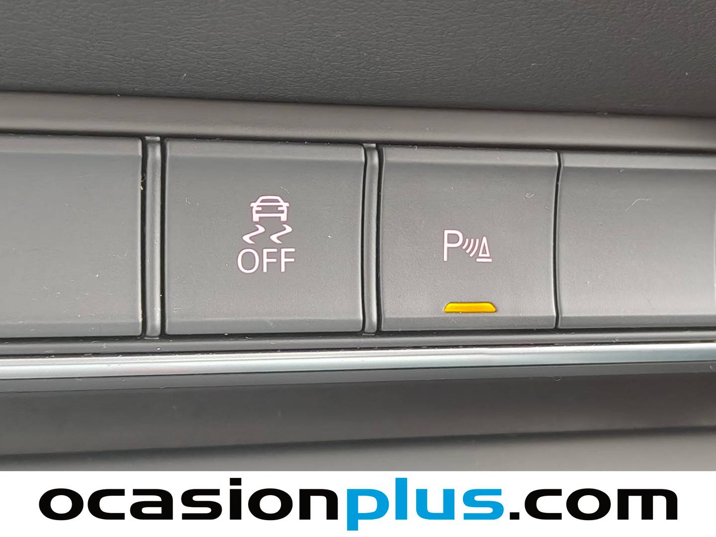 Equipamiento del Audi Q3 Audi Q3 Ambiente 2.0 TDI quattro (177 CV) S tronic