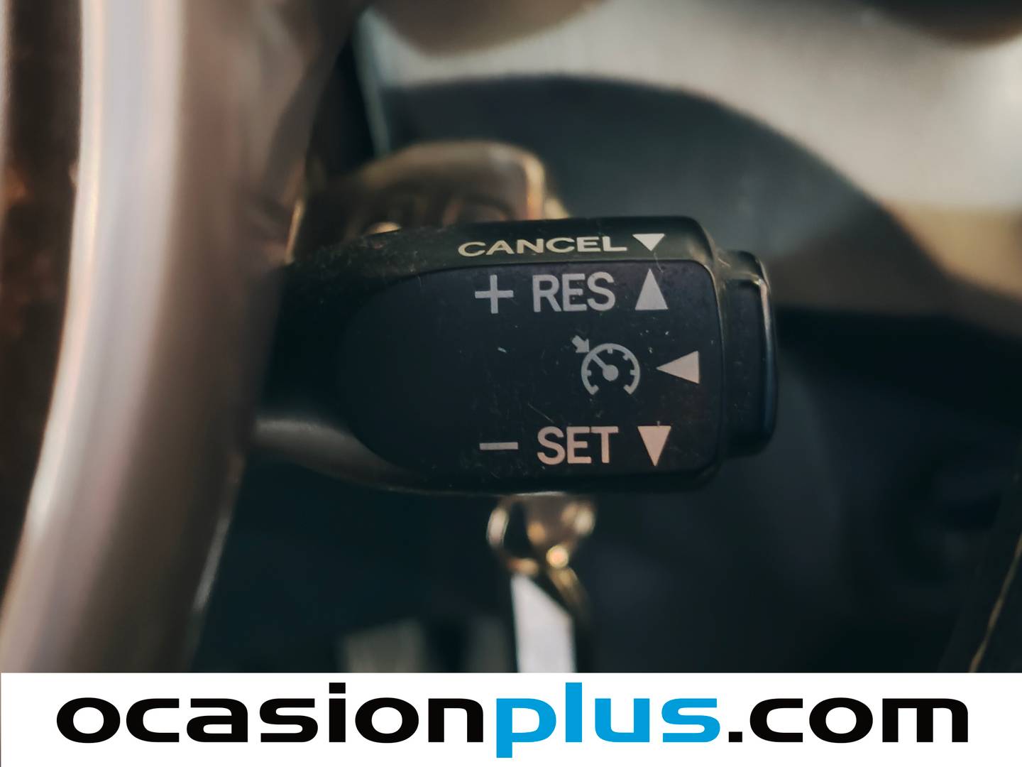 Equipamiento del Toyota Yaris Toyota Yaris 90D Active (90 CV)