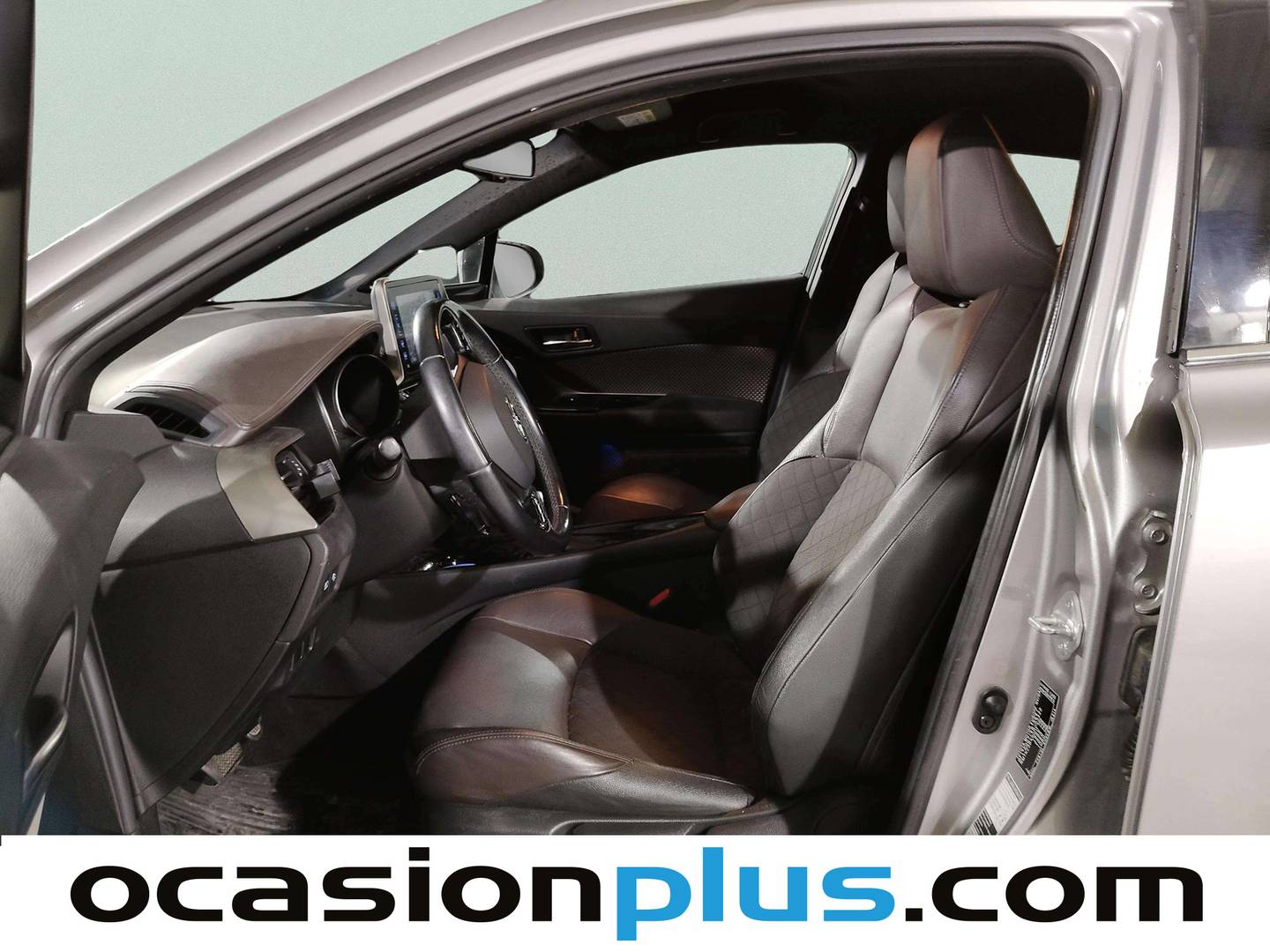 Foto asientos delanteros Toyota C-HR Toyota C-HR 1.8 125H Dynamic Plus (122 CV)