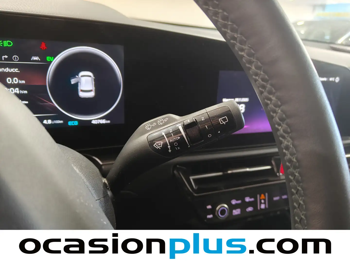 Foto KIA Niro Kia Niro 1.6 GDi HEV Híbrido Emotion (141 CV)