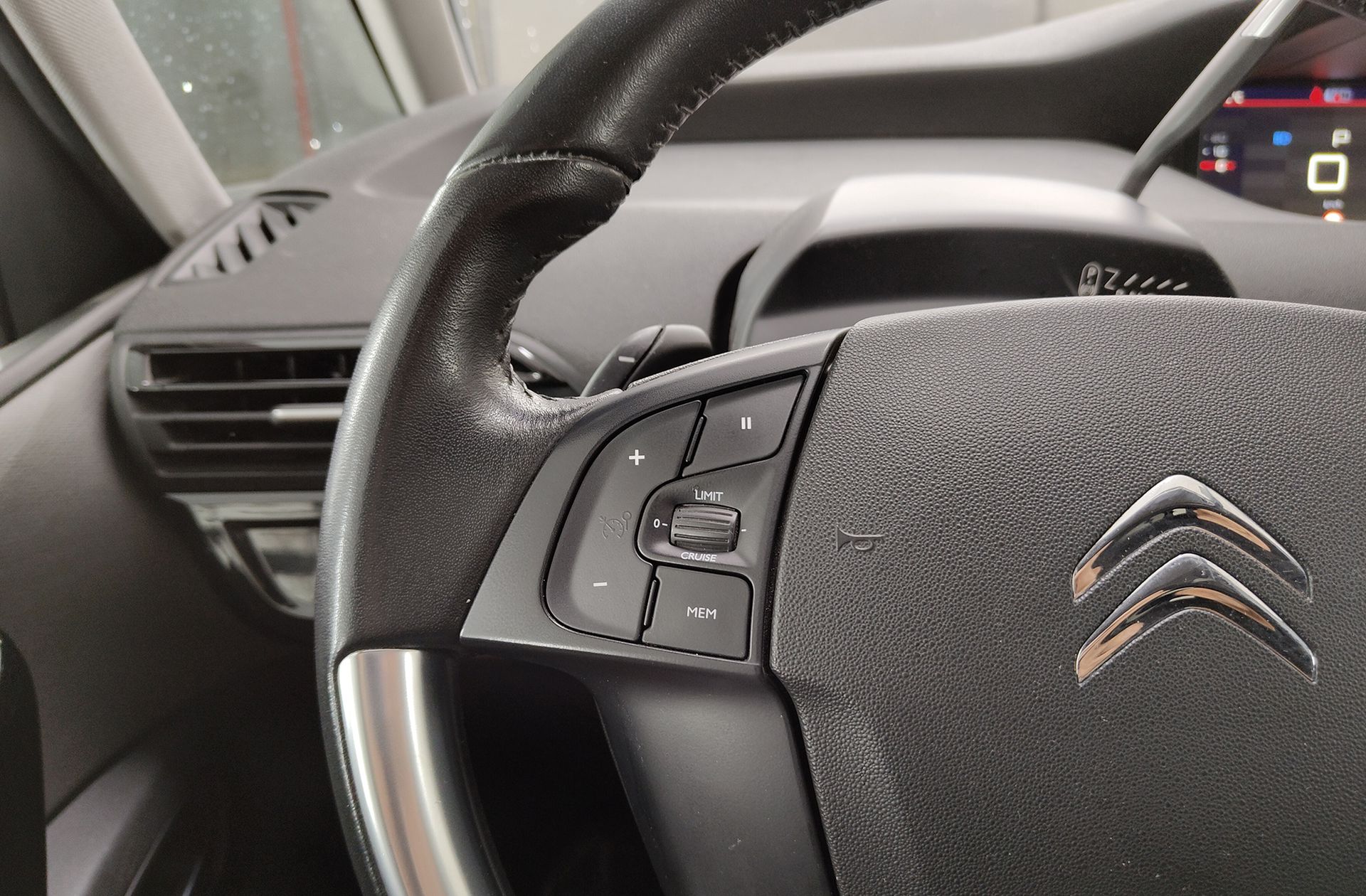 Citroën C4 Grand SpaceTourer PureTech 130 Feel EAT8 7 plazas - foto 30