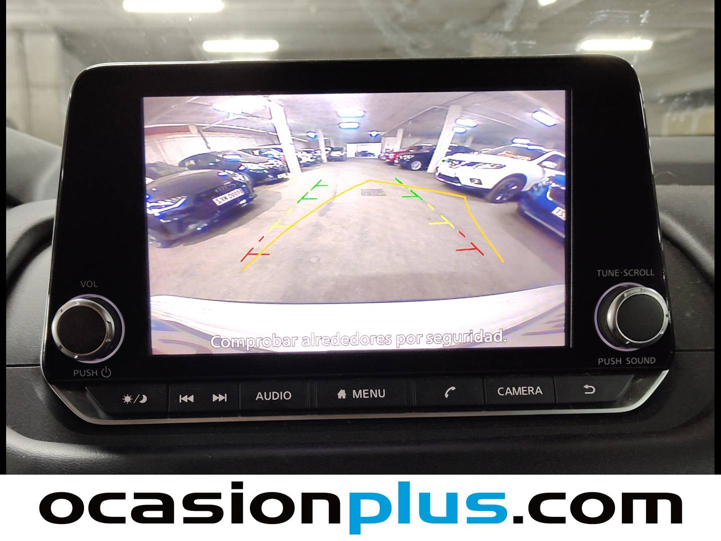 Extras y acabados del Nissan QASHQAI Nissan Qashqai DIG-T 140 mHEV Acenta 4x2 (140 CV)
