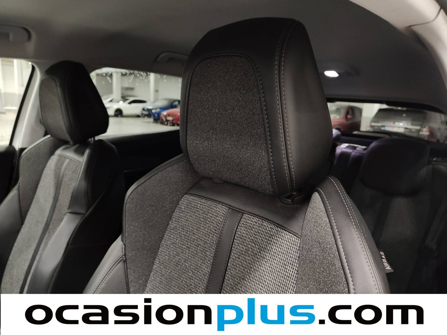 Extras y acabados del Peugeot 3008 Peugeot 3008 PureTech 130 S&S Allure (130 CV)