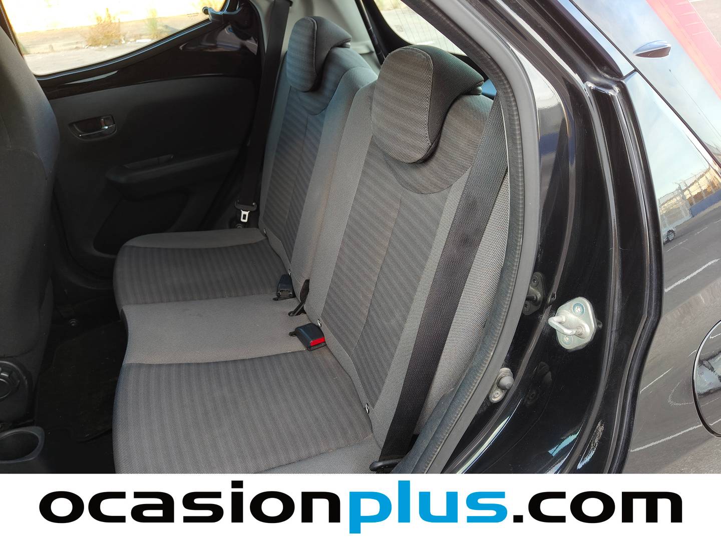 Foto asientos traseros Toyota Aygo Toyota Aygo 1.0 70 x-play (72 CV)