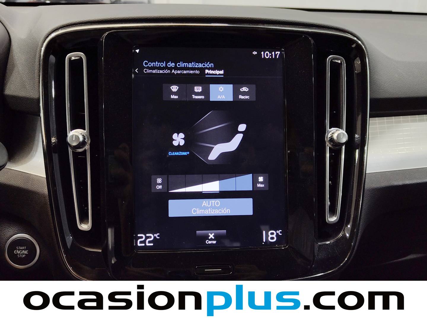 Volvo XC40 Volvo XC40 D3 Momentum AWD Auto (150 CV) automático