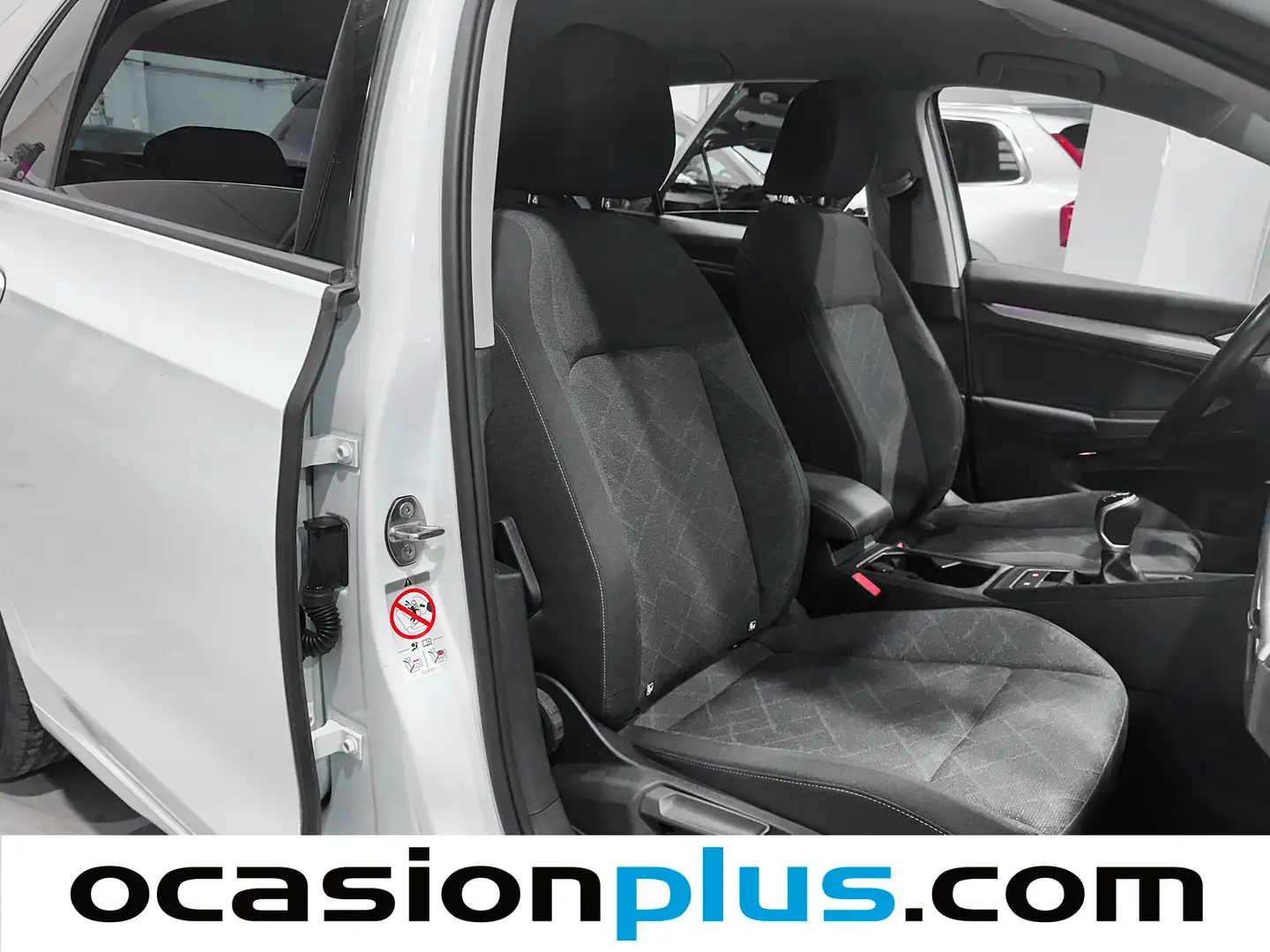 Foto Volkswagen Golf Volkswagen Golf Life 2.0 TDI  (115 CV)