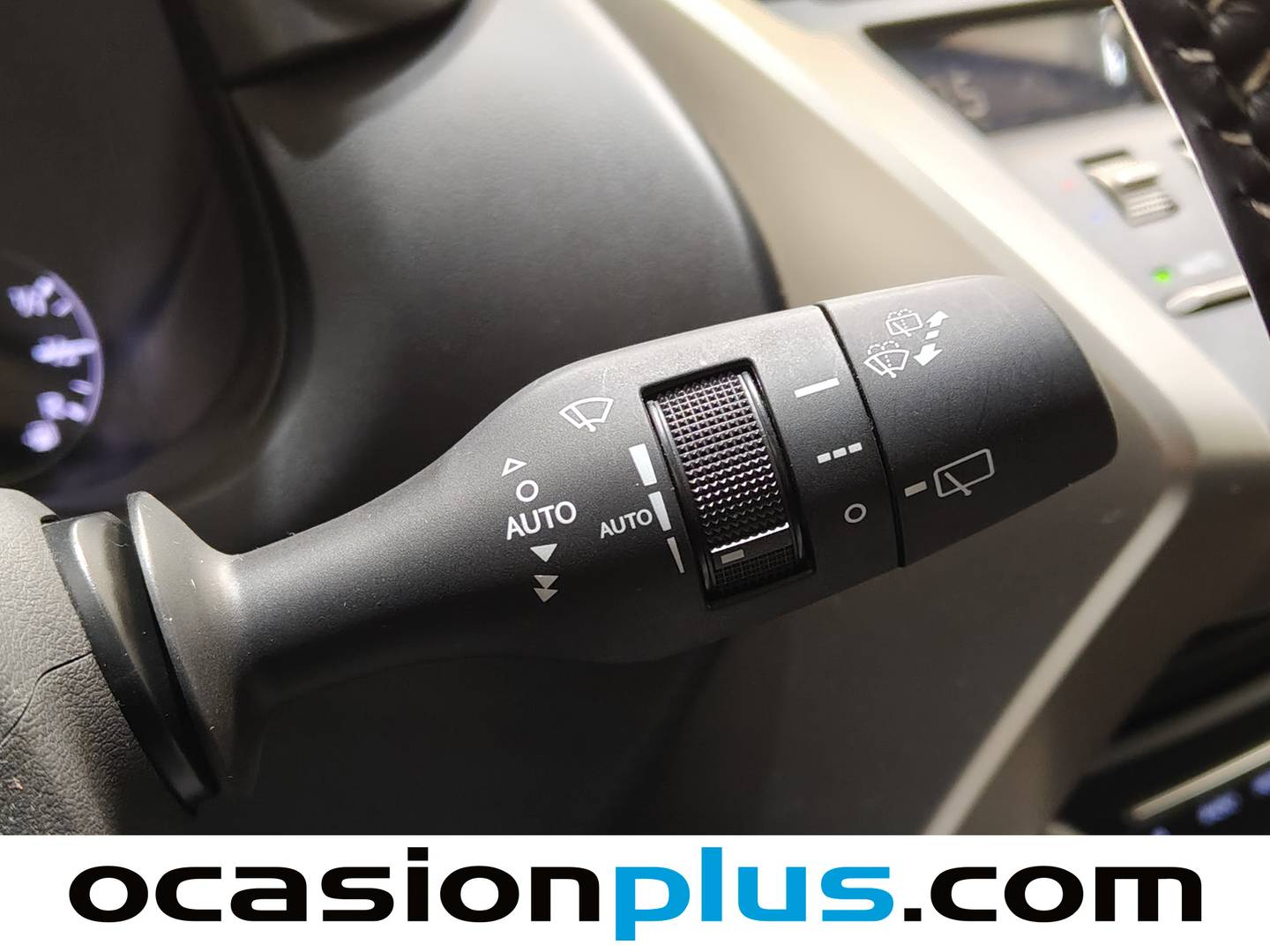 Foto Lexus NX Lexus NX 300h Premium 2WD (197 CV)