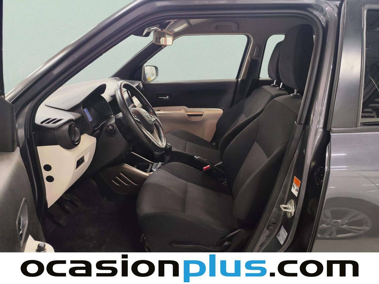Foto asientos delanteros Suzuki Ignis Suzuki Ignis 1.2 GLX SHVS (90 CV)