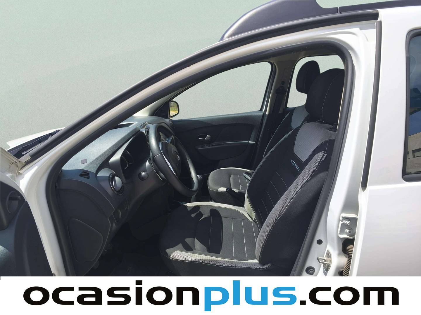 Foto asientos delanteros Dacia Sandero Dacia Sandero Stepway Essential TCe (90 CV)