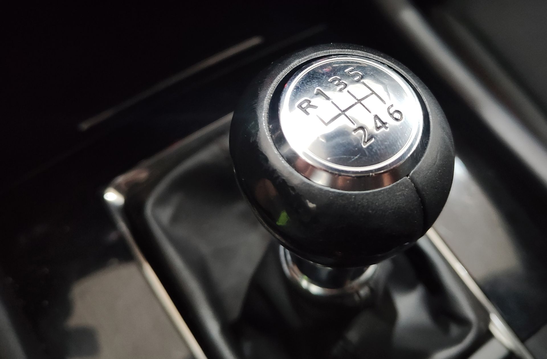 Mazda Mazda3 2.0 e-SKYACTIV-G Homura - foto 5