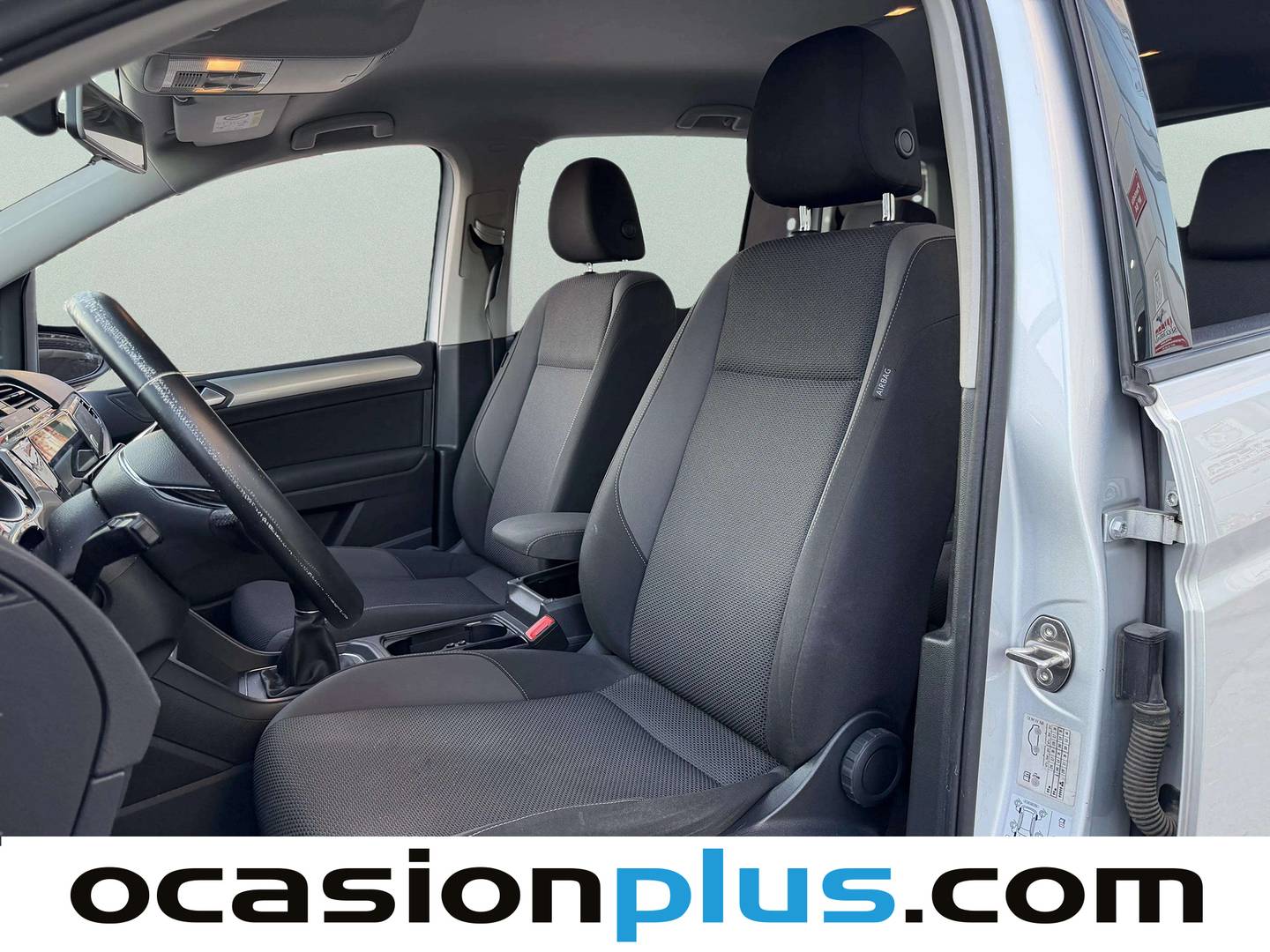 Foto asientos delanteros Volkswagen Touran Volkswagen Touran Edition 1.6 TDI BMT (110 CV) 7 plazas