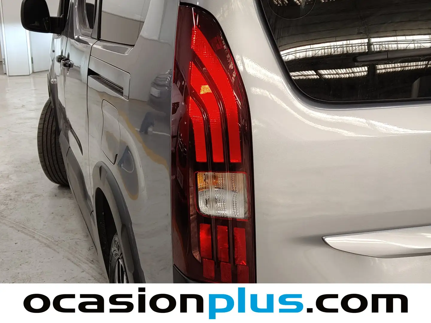 Foto Peugeot Rifter Peugeot Rifter BlueHDi 130 GT Long EAT8 (130 CV) 7 Plazas