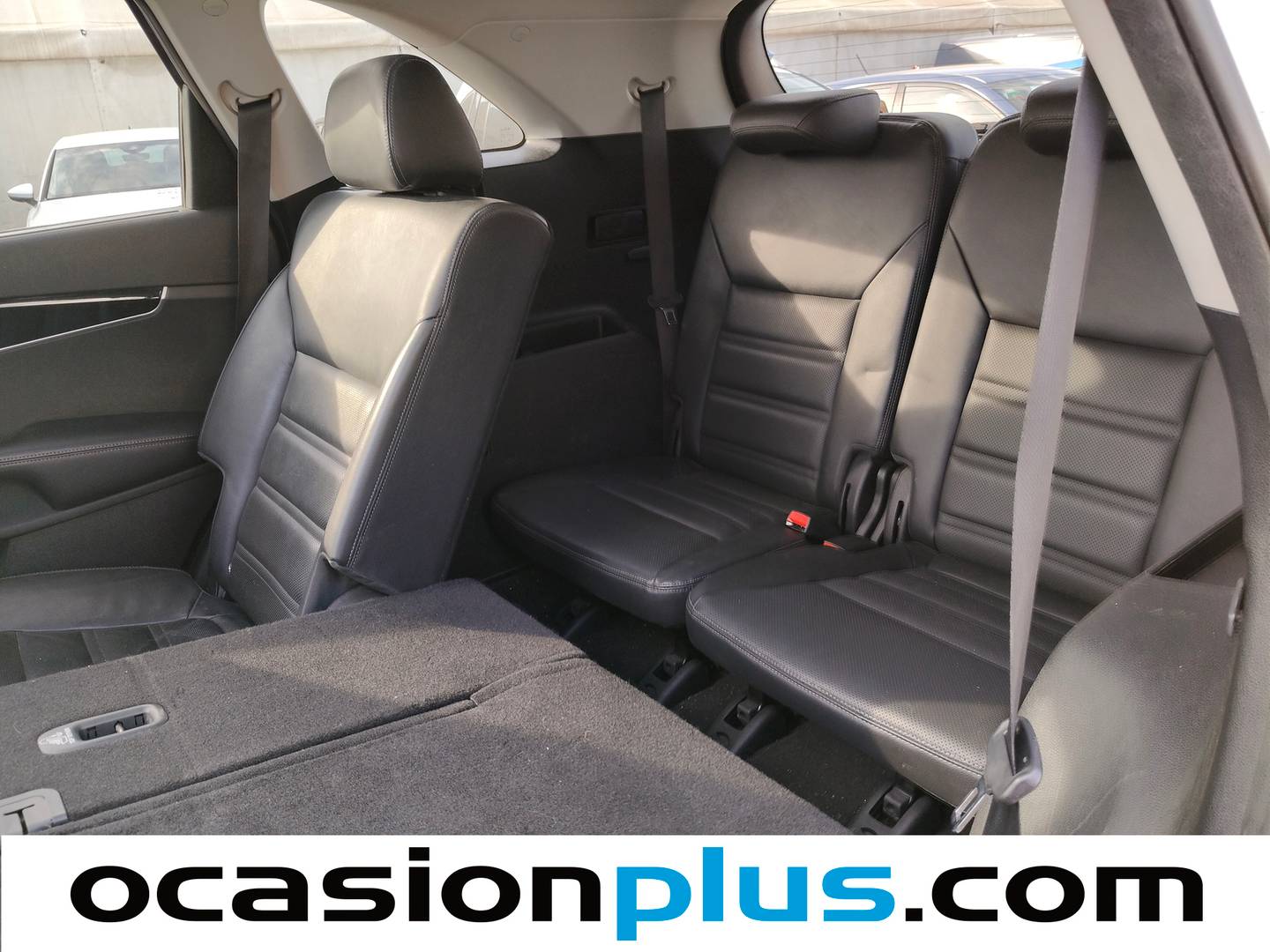 Accesorios del KIA Sorento KIA Sorento 2.2 CRDi Emotion 4x4 Auto (200 CV) 7 Plazas