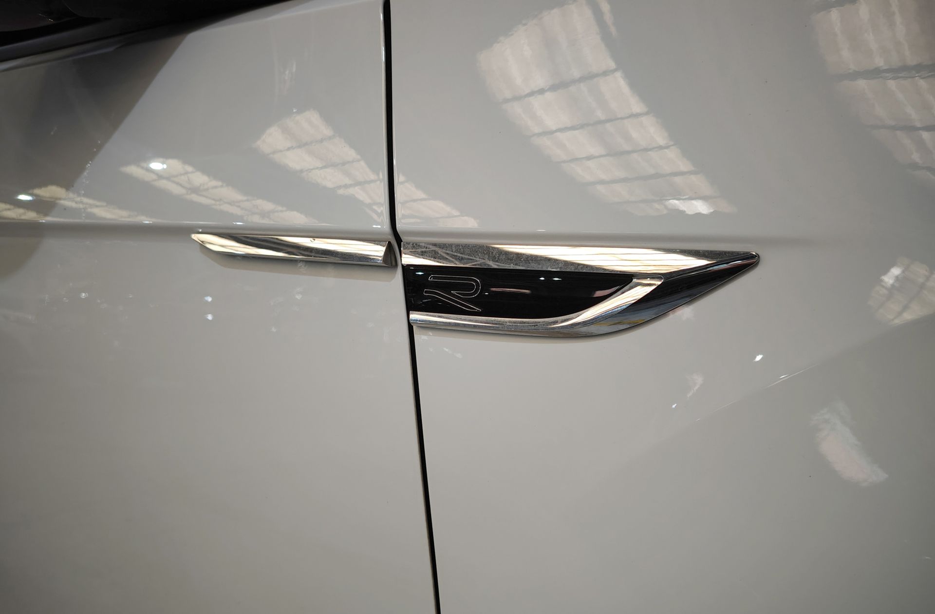 Volkswagen T-Roc R-Line 2.0 TDI DSG - foto 6