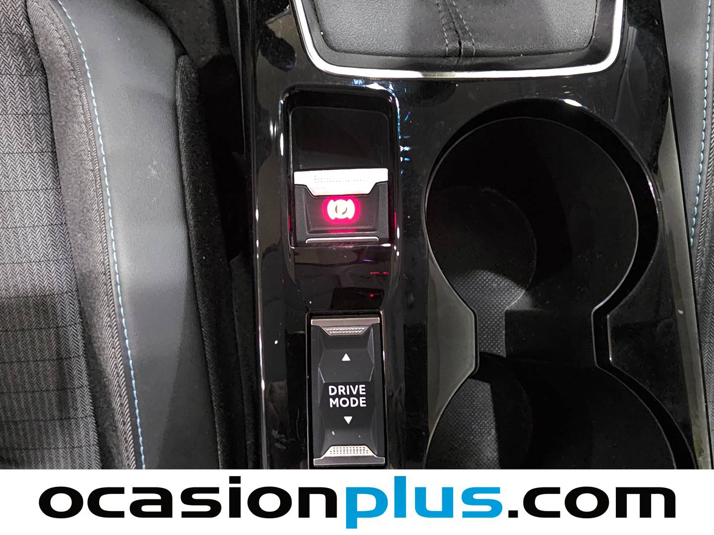 Foto Peugeot 208 Peugeot 208 PureTech 100 Allure (100 CV)