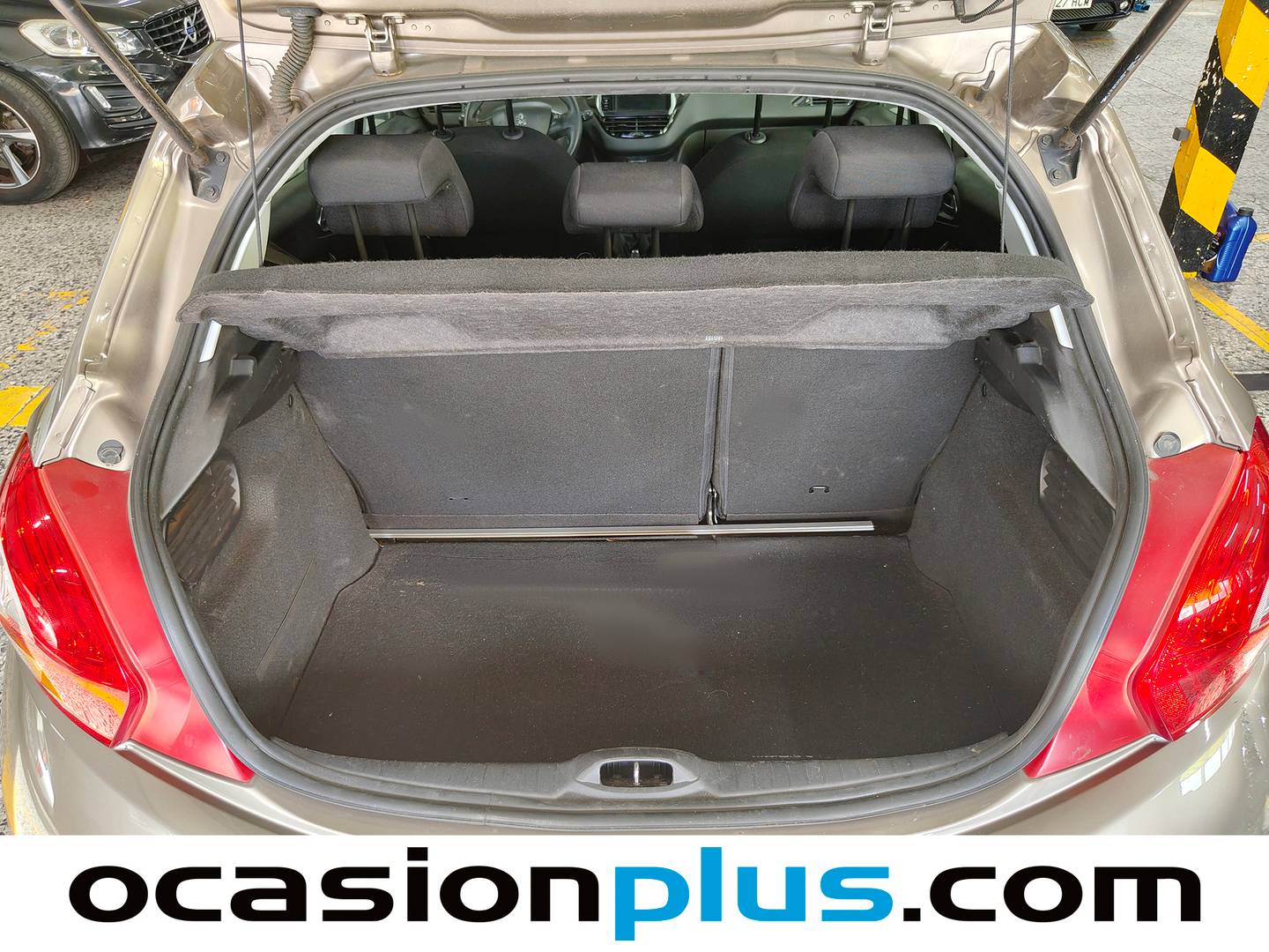 Fotos maletero Peugeot 208 Peugeot 208 1.6 e-HDI Active (92 CV)