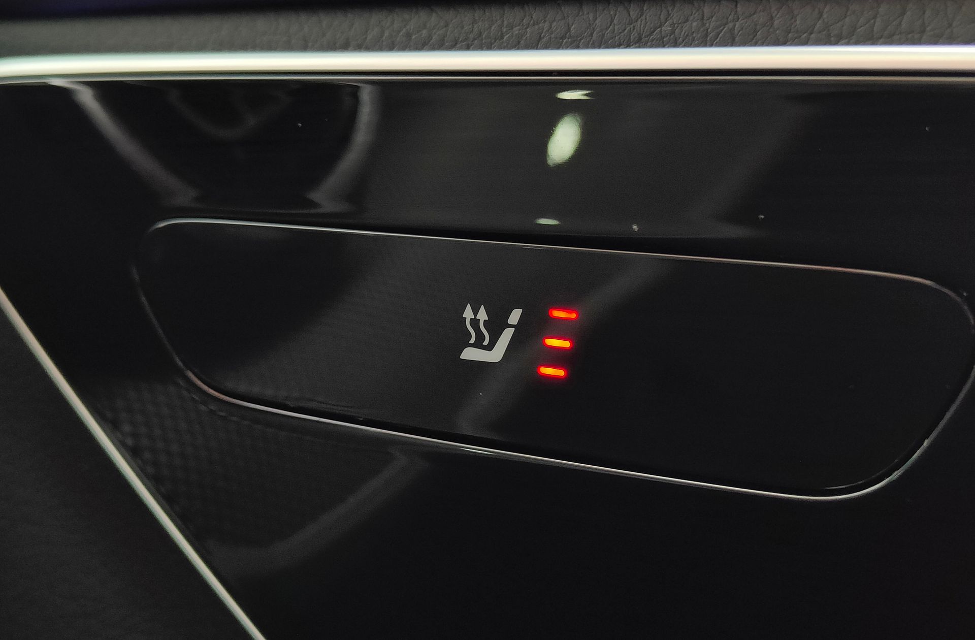 Mercedes-Benz Clase C 220 d Pack AMG - foto 32