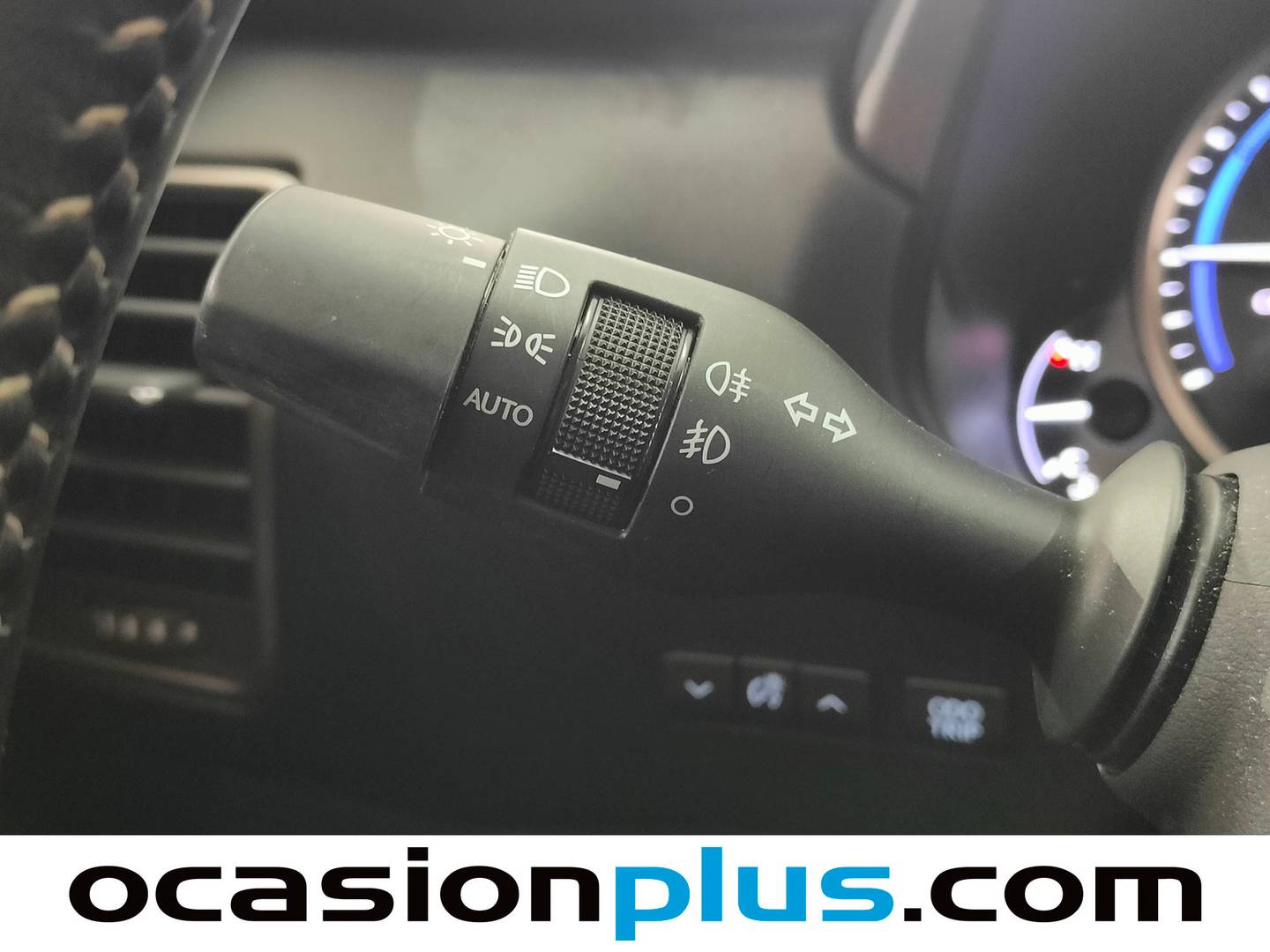 Lexus NX Lexus NX 300h Executive Navigation 4WD (197 CV) seminuevo