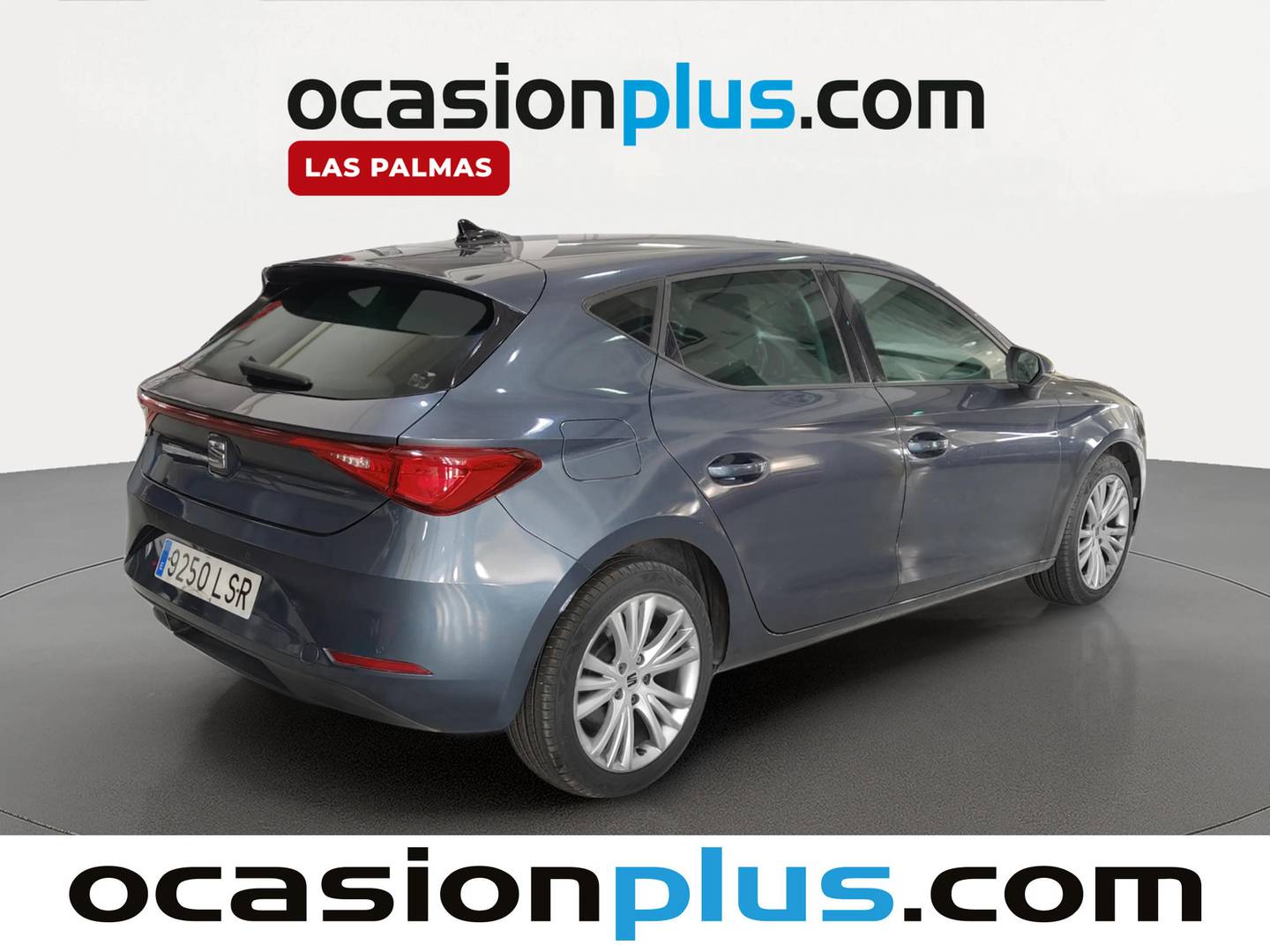 Foto trasera Seat León Seat León 1.0 TSI S&S Style Go  (110 CV) derecha