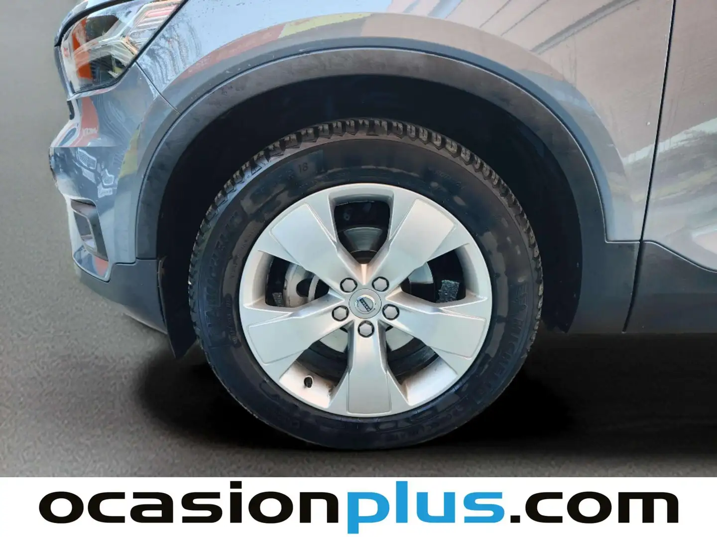 Foto Volvo XC40 Volvo XC40 T3 Momentum Pro Auto (163 CV)