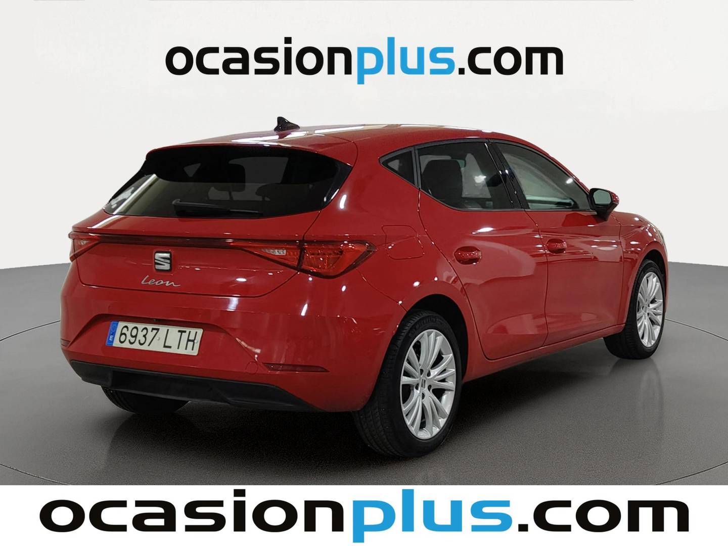 Foto trasera Seat León Seat León 1.0 TSI S&S Style Go (110 CV) derecha