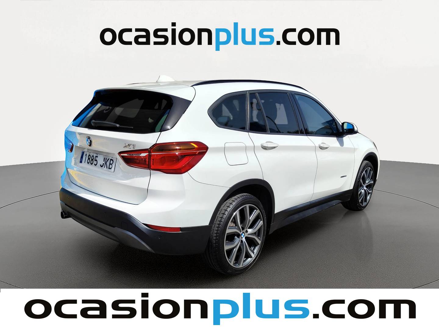 Foto trasera BMW X1 BMW X1 sDrive18d (150 CV) derecha