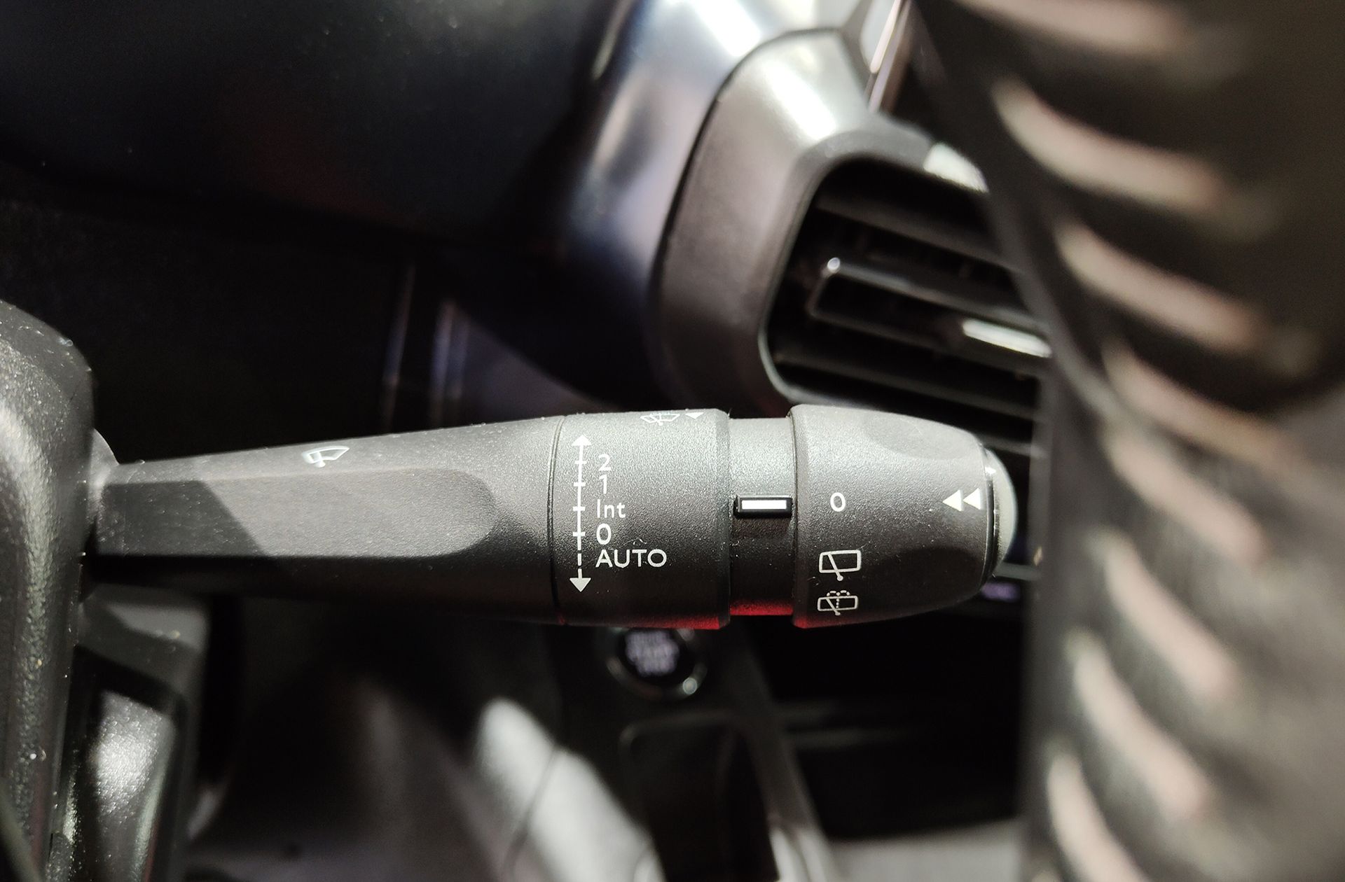 Peugeot Rifter PureTech Allure Standard - foto 25