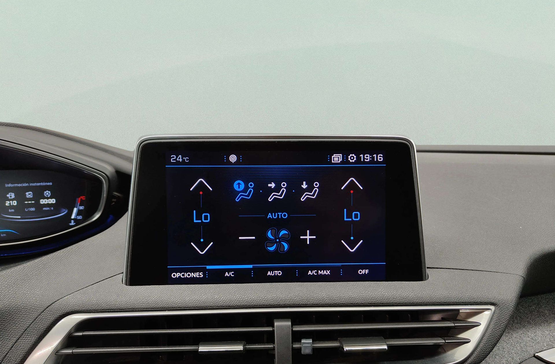 Peugeot 3008 PureTech 130 Allure - foto 36