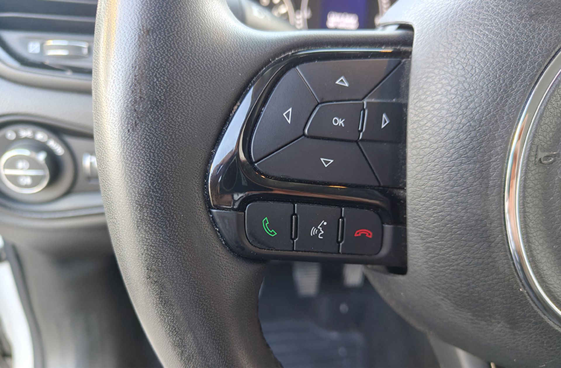 Jeep Renegade 1.0G Night Eagle II 4x2 - foto 20