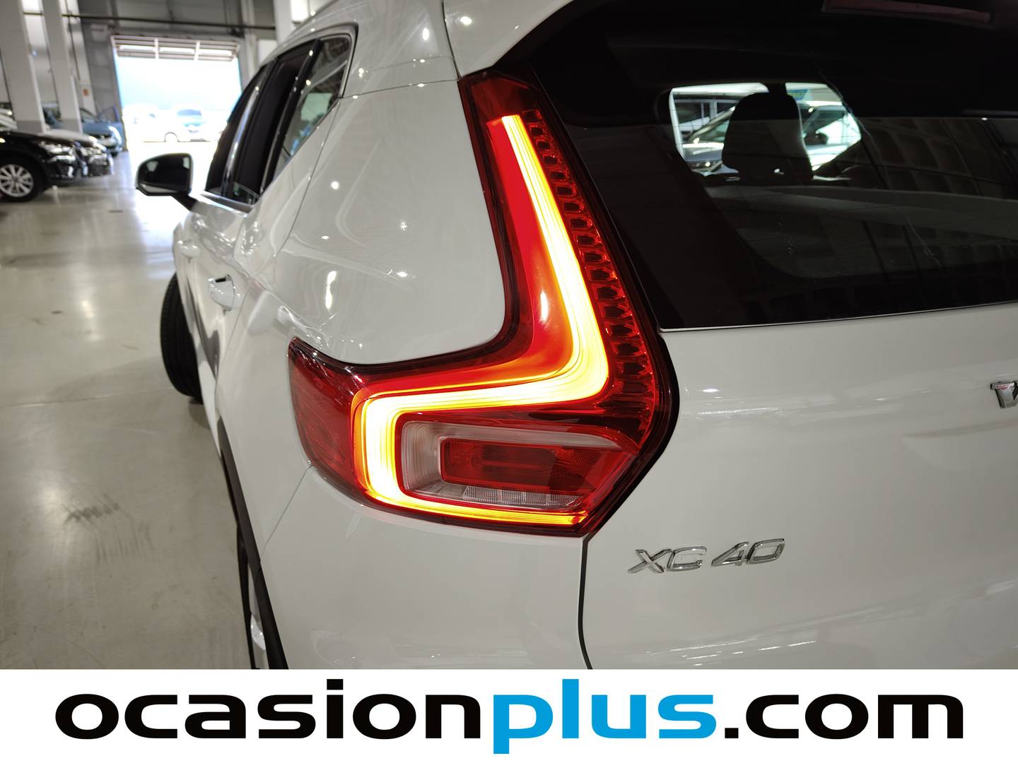 Foto Volvo XC40 Volvo XC40 D4 Business Plus AWD Auto (190 CV)