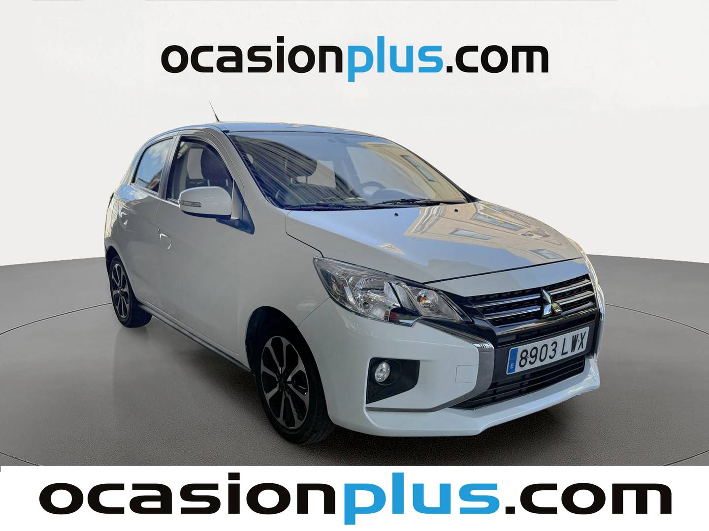 Foto delantera Mitsubishi Space Star Mitsubishi Space Star 120 MPI Kaiteki (71 CV) derecha