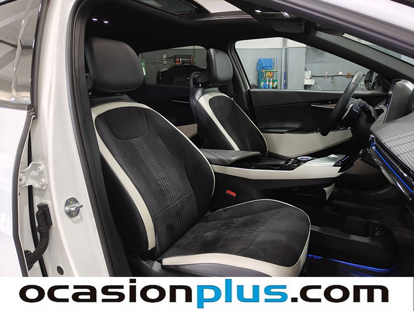 Foto KIA EV6 Kia EV6 GT-Line 77,4kWh Long Range AWD (325 CV)