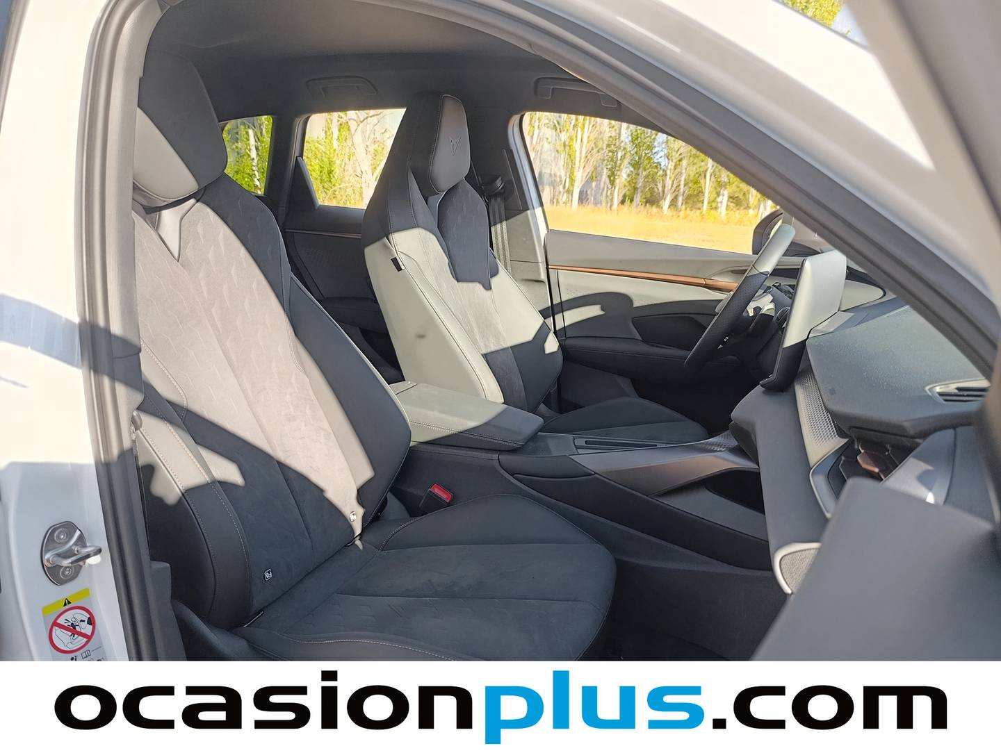 Paquetes del Cupra Terramar Cupra Terramar 1.5 eTSI Beyond DSG (150 CV)