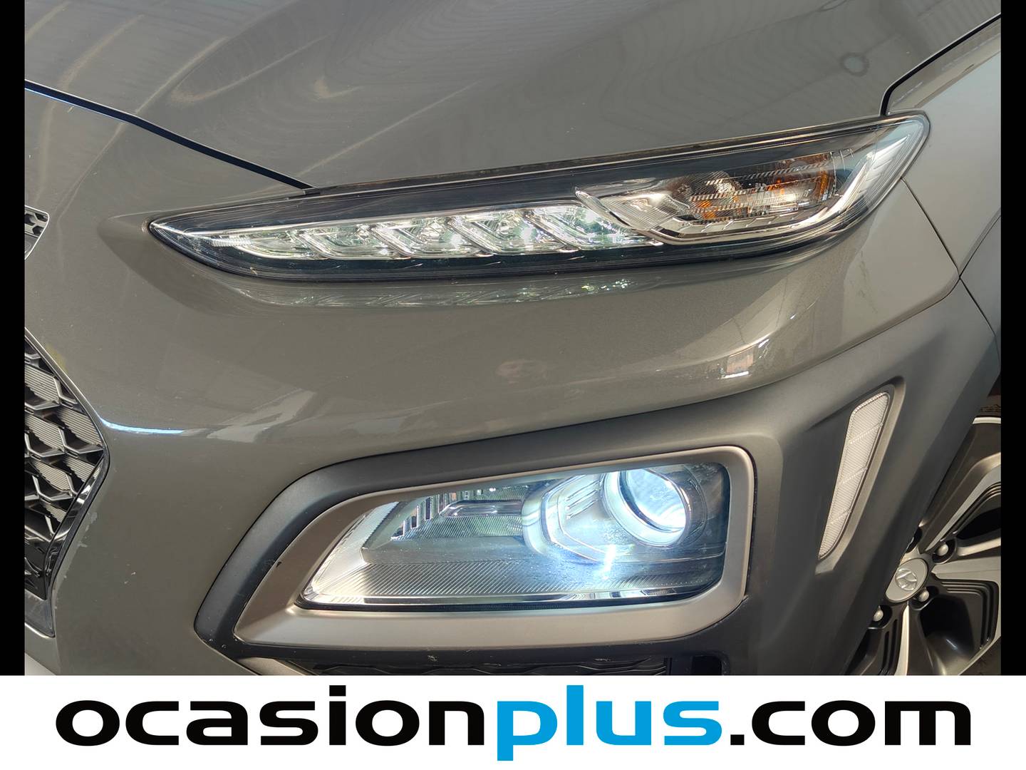 Acabados Hyundai Kona Hyundai Kona 1.6 GDI HEV Tecno Red DT (141 CV)