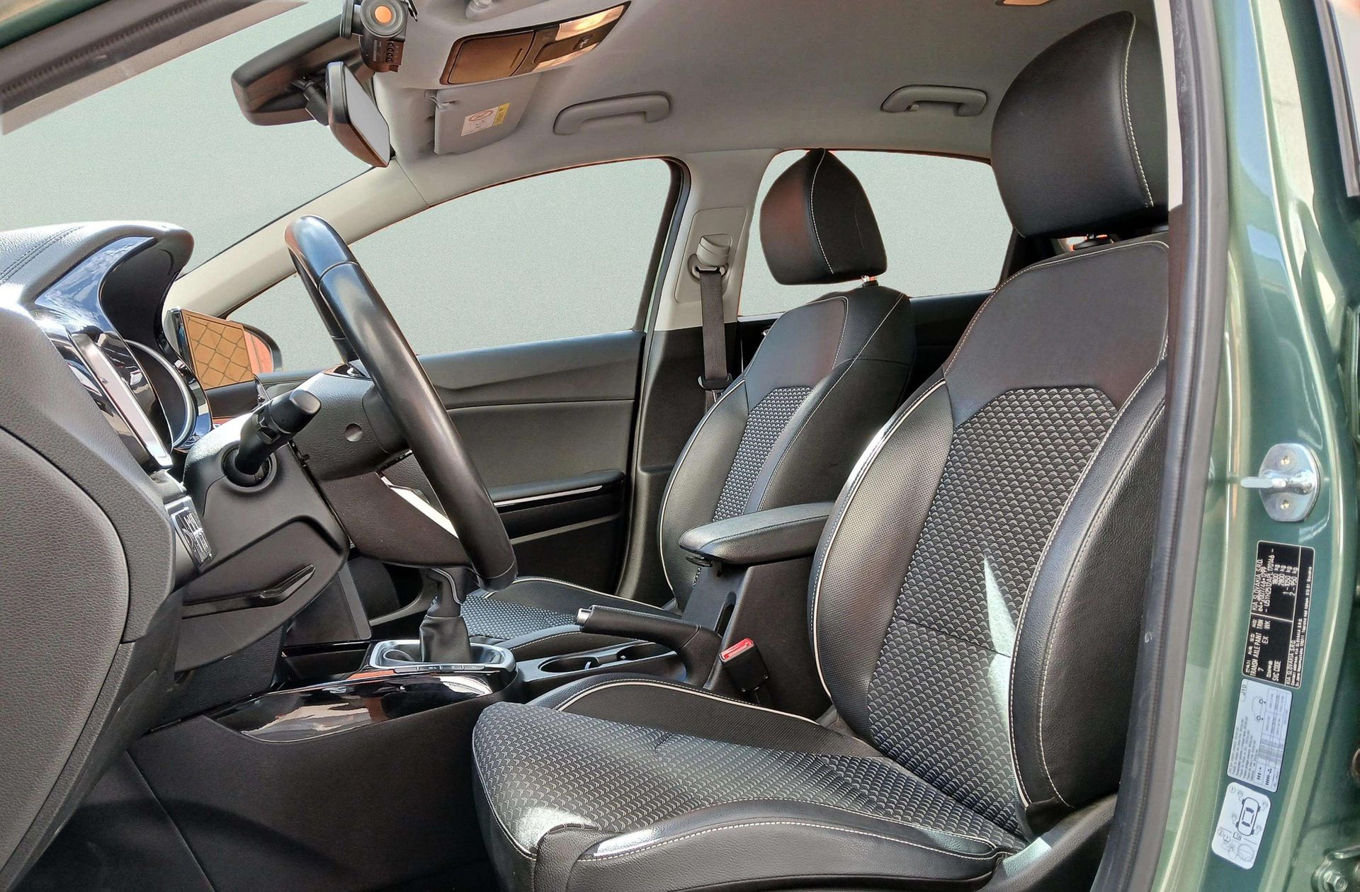 Kia Ceed 1.0 T-GDi Tech - foto 11