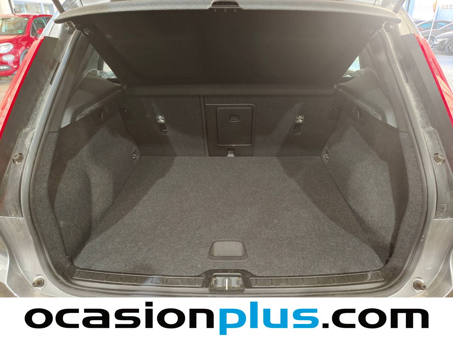 Fotos maletero Volvo XC40 Volvo XC40 T3 Momentum (156 CV)